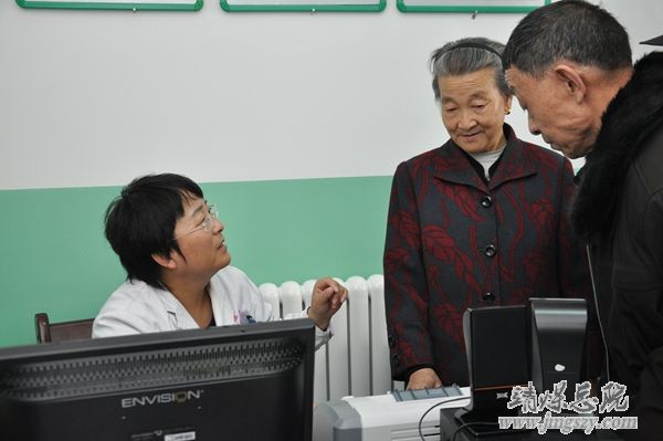 總醫院進社區開展健康飲食與糖尿病主題宣教義診活動