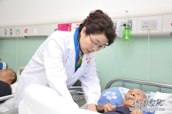 “情系西北__惠及百姓”全國醫學專家走基層大型公益活動_走進集團公司總醫院