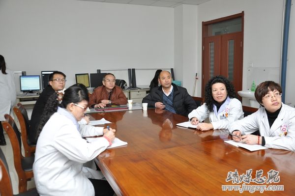 “情系西北__惠及百姓”全國醫學專家走基層大型公益活動_走進集團公司總醫院
