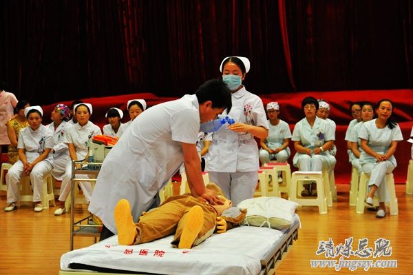 總醫(yī)院舉辦心肺復(fù)蘇技能比賽