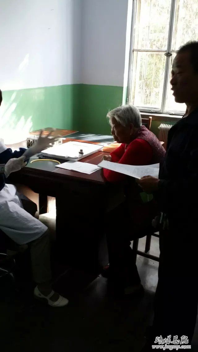 以人為本  關注健康——集團總醫院王家山礦醫院對社區居民進行健康體檢