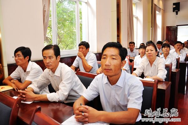 心連心情系職工健康體檢總醫(yī)院黨支部在行動(dòng)------總醫(yī)院內(nèi)科黨支部、紅會(huì)一礦醫(yī)院黨支部在開展職工健康體檢活動(dòng)
