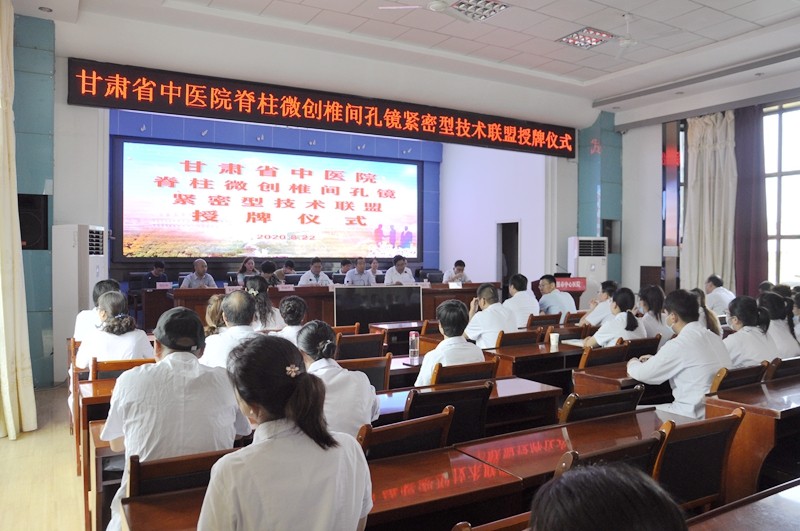側視.jpg